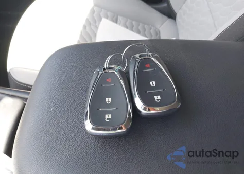 2020 Chevrolet Equinox Awd 2Fl from USA, damaged, VIN 2GNAXTEV8L6175198